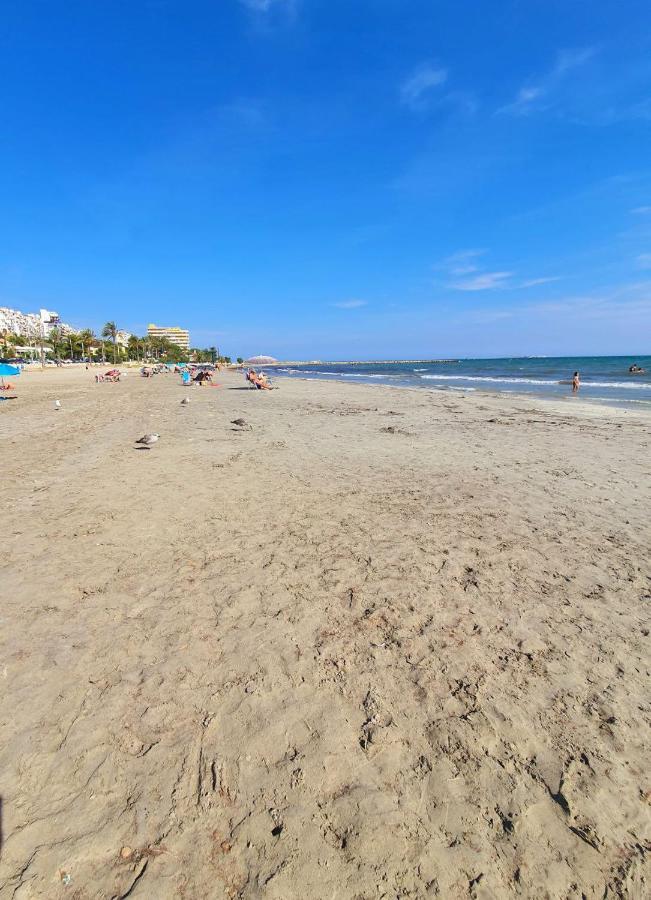 Sunflower Residence First Line By The Sea Санта-Пола Екстер'єр фото